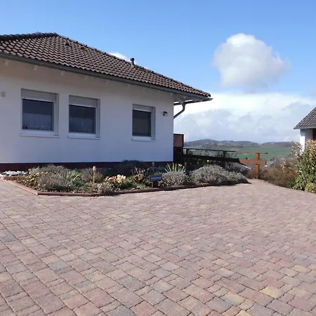 In Adorf Mit Garten, Terrasse Und Grill Apartament *